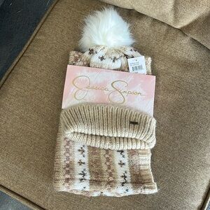 Jessica Simpson Hat and Snood Set